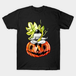 Astronaut meditating on a pumpkin T-Shirt